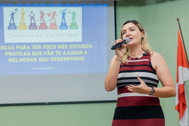  <div class='credito_fotos'>Foto: Heloam Sousa &nbsp;&nbsp;|&nbsp;&nbsp; <a href='/midias/2022/originais/7438_e2e19349-c82c-6c9e-1f82-ebbd75b4196d.jpg' download><i class='fa-solid fa-download'></i> Download</a></div>