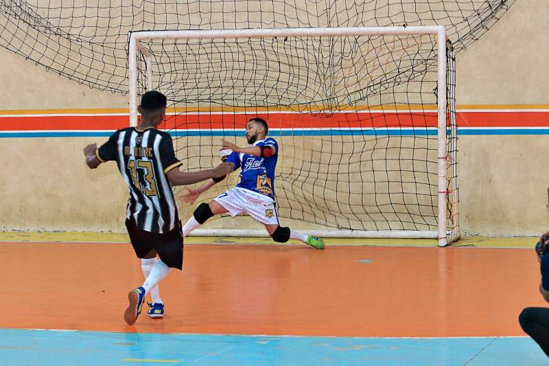 notícia: A emoção do futsal em Benevides: Torneio Início da Série A do Campeonato Masculino